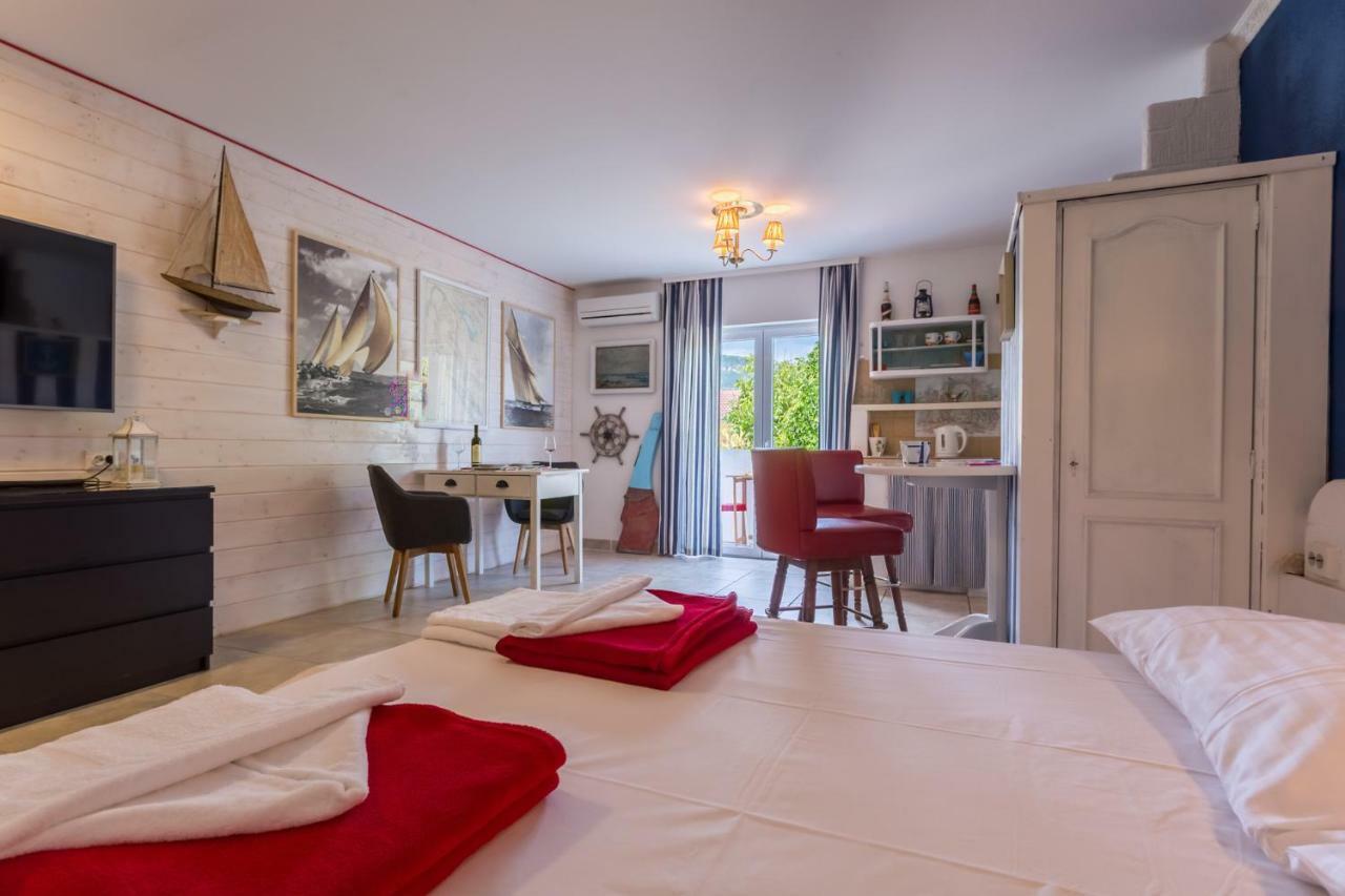 Apartments Villa Anna Башка Екстер'єр фото