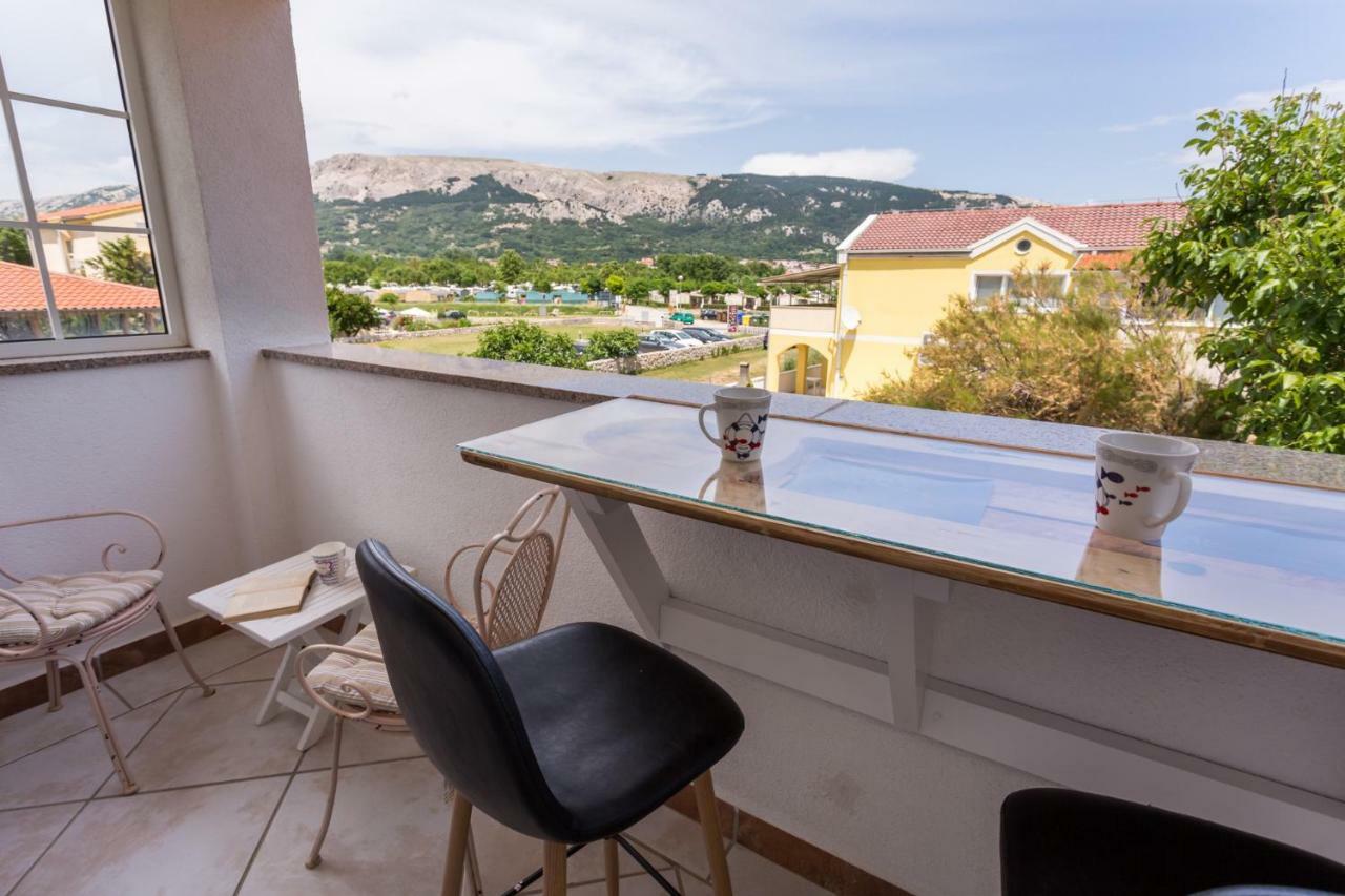 Apartments Villa Anna Башка Екстер'єр фото